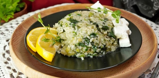 Спанакоризо (рис со шпинатом)