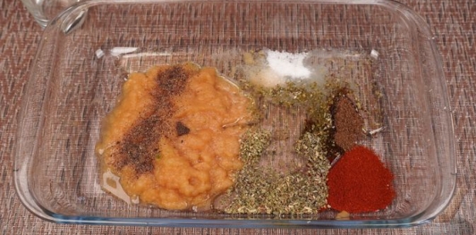 Свинина, запечённая с яблоками