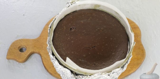 Творожная запеканка без муки и манки, с бананом и какао