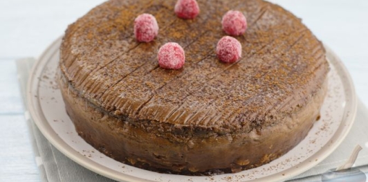 Творожная запеканка без муки и манки, с бананом и какао