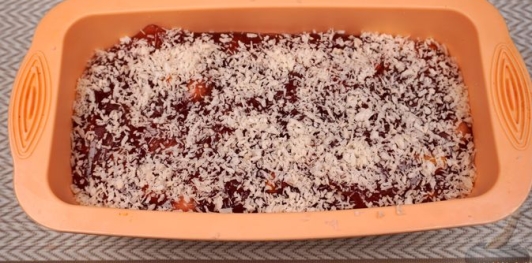 Виноградный рахат-лукум с орехами (на крахмале)