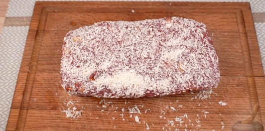Виноградный рахат-лукум с орехами (на крахмале)