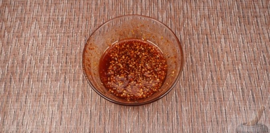 Запечённые помидоры с брынзой и орехами