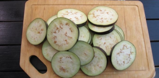 Запеканка из баклажанов и картофеля