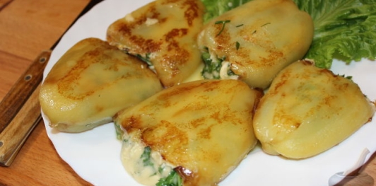 Жареный болгарский перец с сыром и зеленью