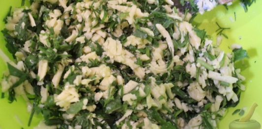 Жареный болгарский перец с сыром и зеленью