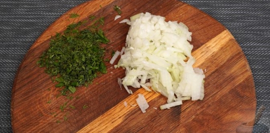 Жюльен с креветками, грибами и сыром