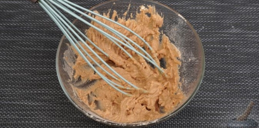 Жюльен с креветками, грибами и сыром