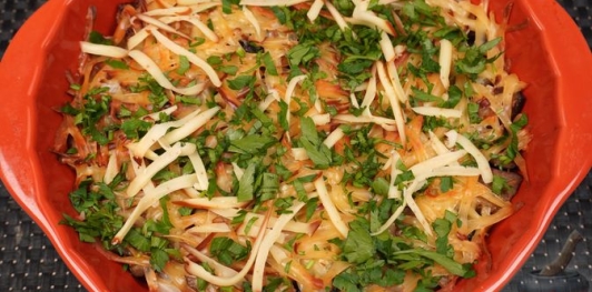 Баклажаны, запечённые с копчёным сыром
