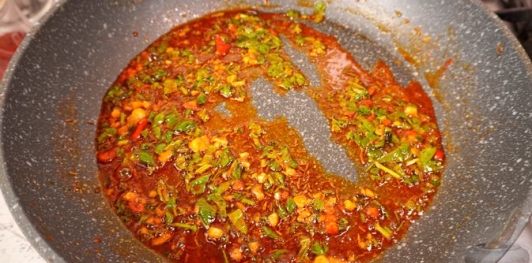 Кальмары, фаршированные рисом с креветками по-мароккански