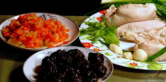 Куриный паштет с черносливом
