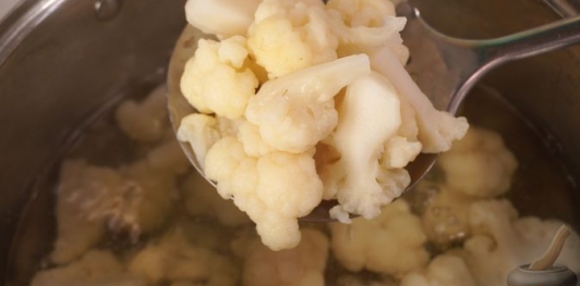 Маринованная цветная капуста с болгарским перцем и морковью