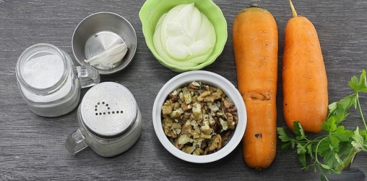 Паштет из моркови с грецкими орехами