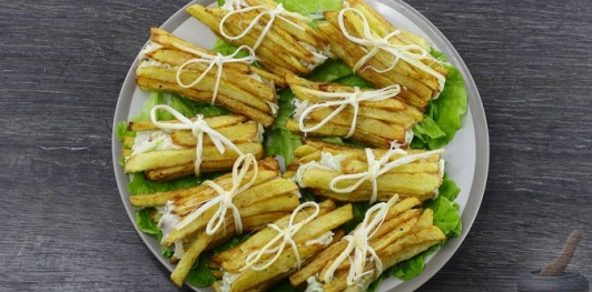 Закуска &laquo;Охапки сена&raquo; с курицей и картофелем