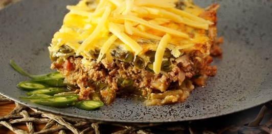 Запеканка с фаршем и стручковой фасолью
