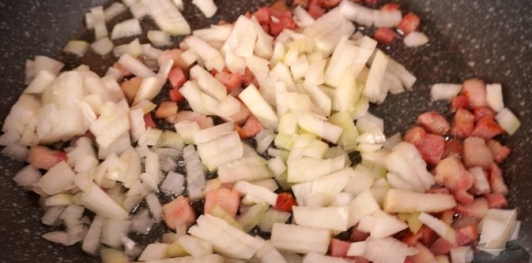 Запеканка с фаршем и стручковой фасолью