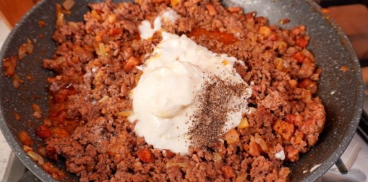 Запеканка с фаршем и стручковой фасолью
